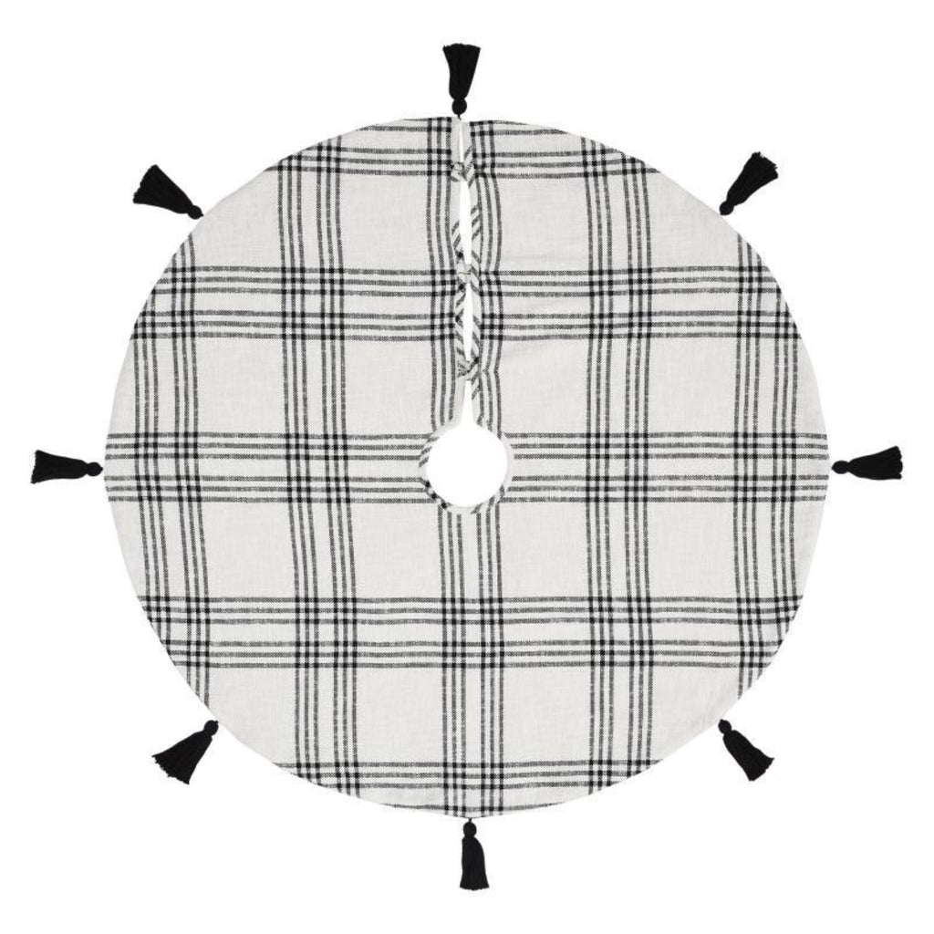 Black Plaid Christmas Tree Skirt  Full Front